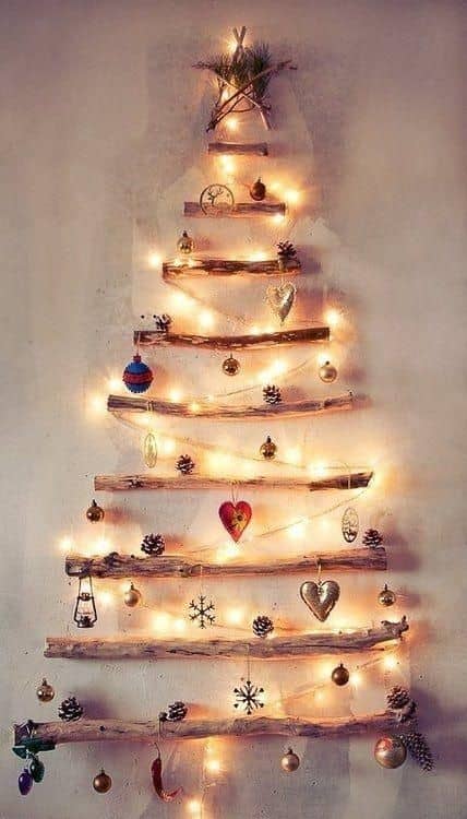 Pohon Natal Dinding Kreatif